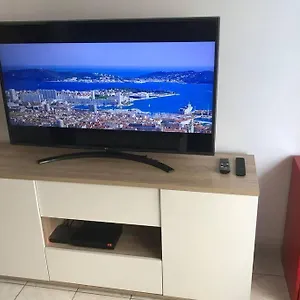https://studio-meubl-climatis-toulon-mourillon-bord-de-mer.fr-provencehotel.com